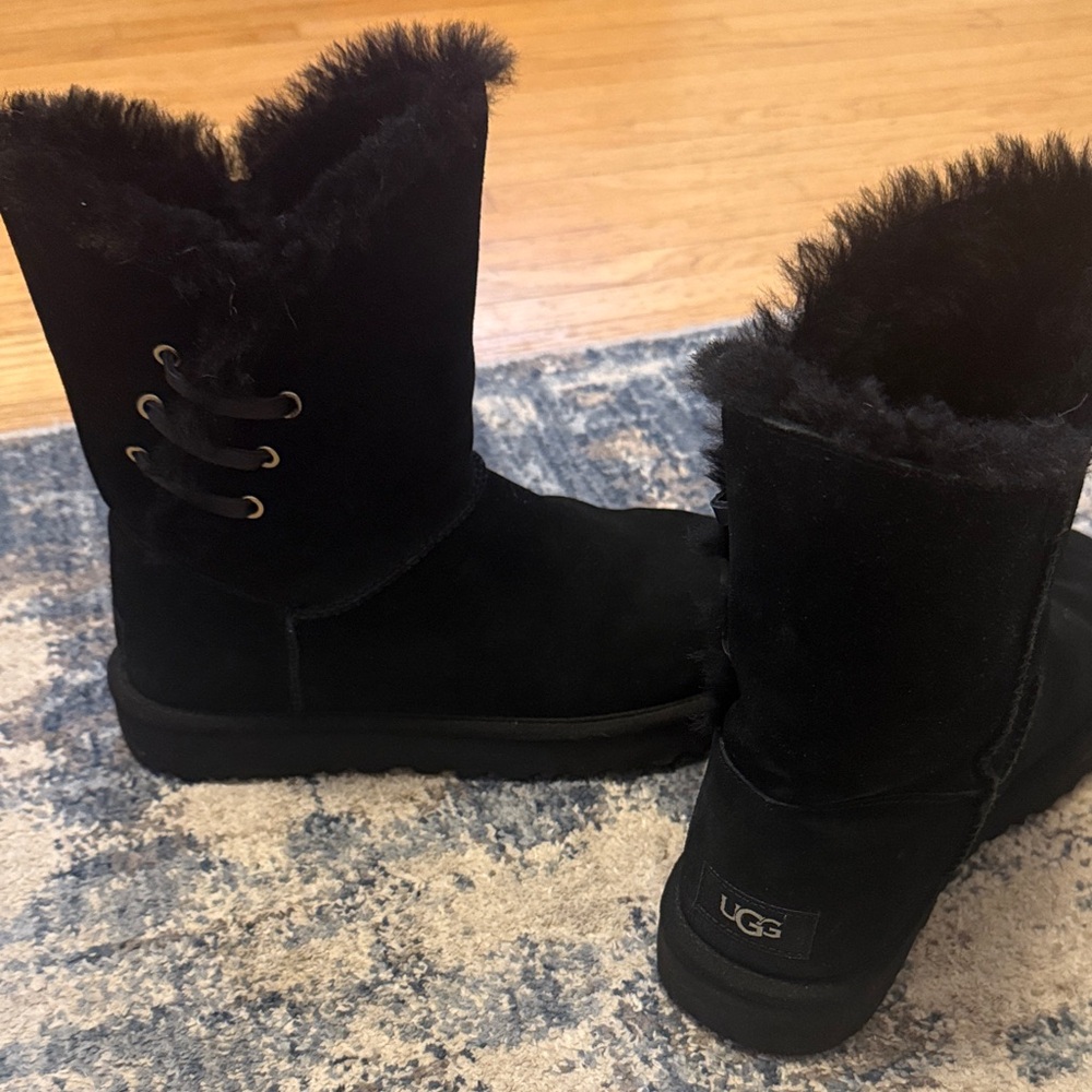 UGG Women's Black Winter Boots